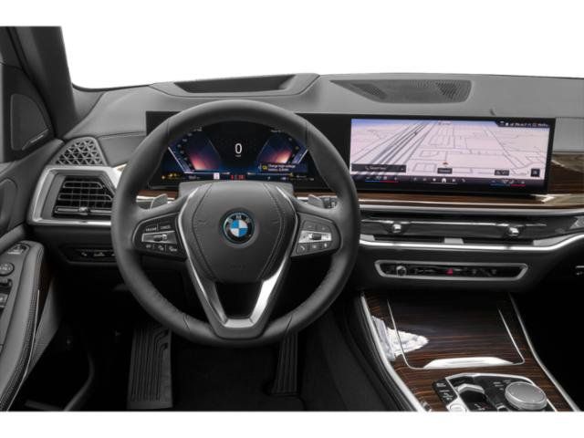Used 2026 BMW X5 xDrive50e w/ M Sport Package AWD/4WD image 9