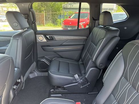 New 2026 Buick Enclave Avenir w/ Super Cruise Package AWD/4WD image 23