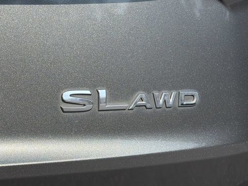 Used 2023 Nissan Rogue SL AWD/4WD image 27
