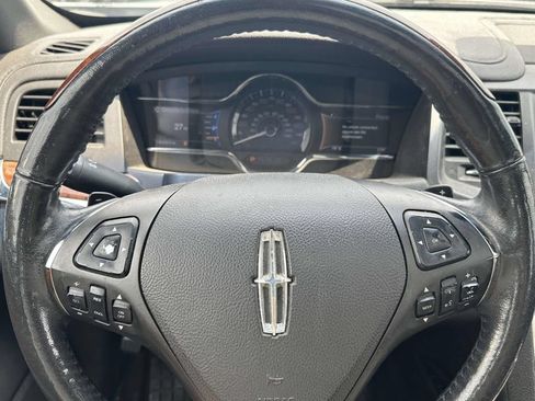 Used 2015 Lincoln MKS AWD w/ Equipment Group 101A image 22