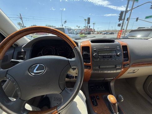 Used 2004 Lexus GX 470 AWD/4WD image 19
