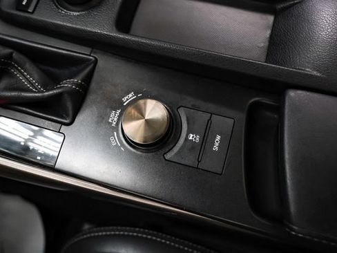Used 2016 Lexus IS 200t RWD image 24
