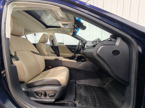 Used 2020 Lexus ES 350 w/ Premium Package FWD image 27