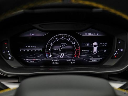 Used 2022 Lamborghini Urus AWD/4WD image 78