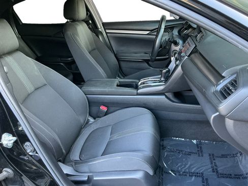 Used 2019 Honda Civic Sport image 15