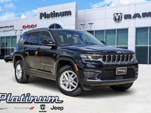 New 2026 Jeep Grand Cherokee Laredo RWD image 1