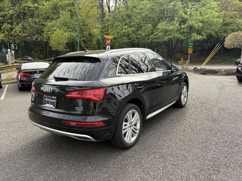 Used 2018 Audi Q5 2.0T Premium Plus w/ Premium Plus Package image 4