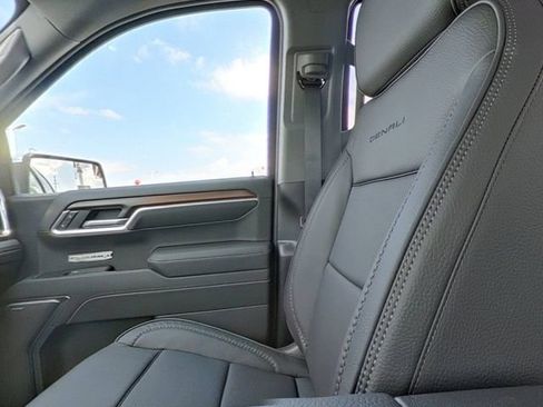 New 2026 GMC Sierra 1500 Denali AWD/4WD image 27