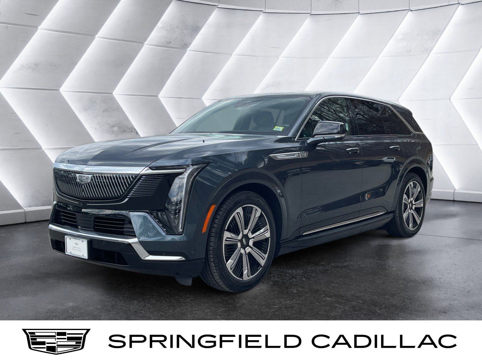 Certified 2025 Cadillac Escalade IQ Luxury 2 w/ LPO, Premium Carpet Package AWD/4WD image 1