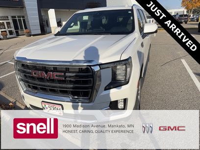 Used 2023 GMC Yukon XL SLT w/ SLT Luxury Package