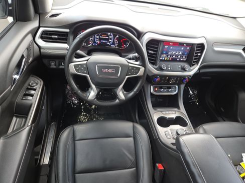 Used 2021 GMC Acadia SLT w/ Elevation Edition image 13