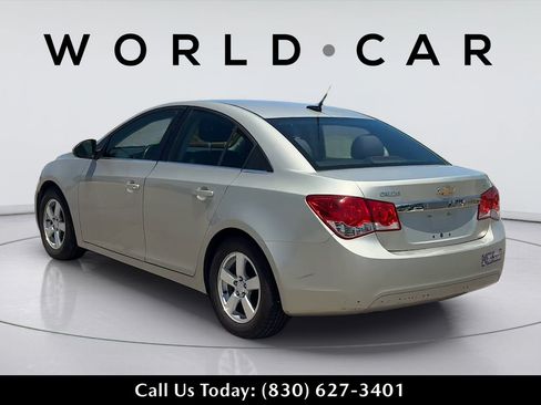 Used 2014 Chevrolet Cruze LT FWD image 5