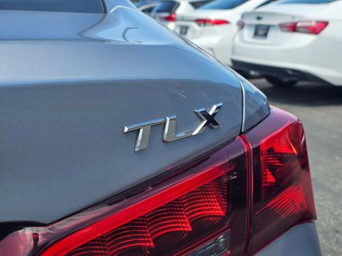 Used 2015 Acura TLX FWD image 15