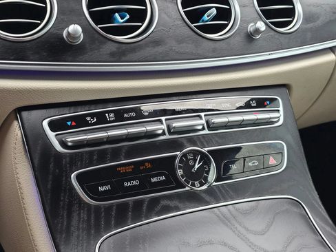Used 2019 Mercedes-Benz E 450 4MATIC Wagon image 31