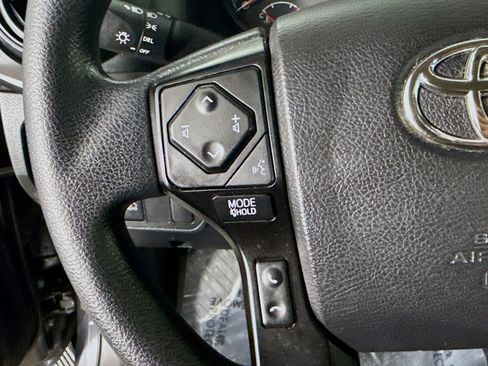 Used 2021 Toyota Tacoma SR w/ SR Convenience Package image 14