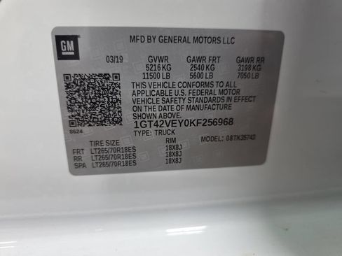 Used 2019 GMC Sierra 3500 SLT w/ Duramax Plus Package AWD/4WD image 34