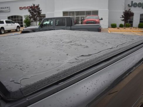 Used 2024 Toyota Tundra Limited AWD/4WD image 13