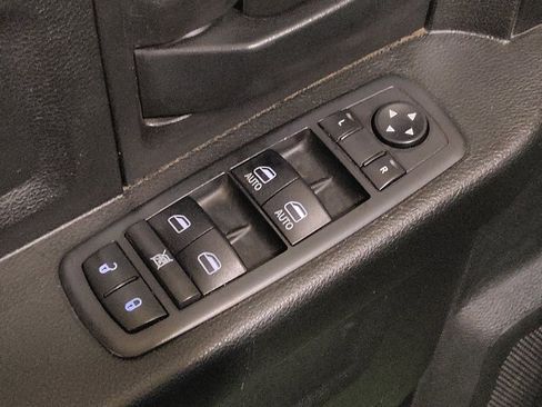 Used 2019 RAM 1500 Tradesman w/ Popular Equipment Group image 27