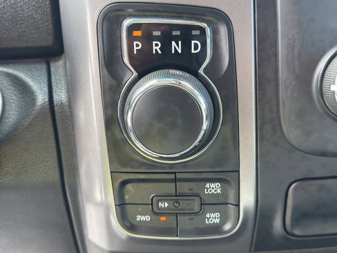 Used 2024 RAM 1500 Classic SLT AWD/4WD image 22