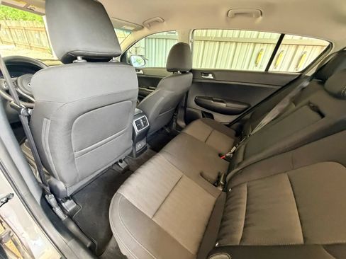 Used 2017 Kia Sportage LX AWD/4WD image 24
