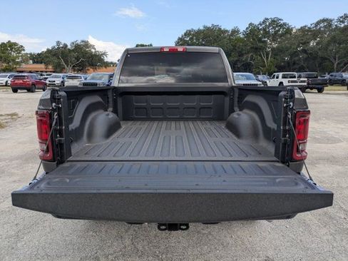 New 2026 RAM 2500 Big Horn AWD/4WD image 12