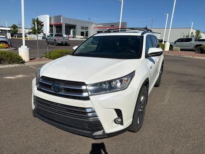 Used 2018 Toyota Highlander Limited Platinum w/ Carpet Mat Package (TMS)