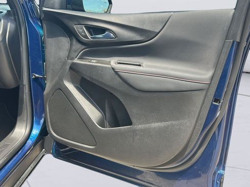 Used 2023 Chevrolet Equinox RS FWD image 24