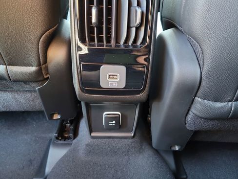 New 2026 Jeep Compass Limited image 14