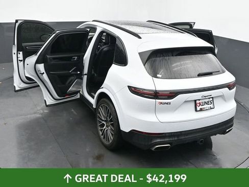 Used 2022 Porsche Cayenne image 65