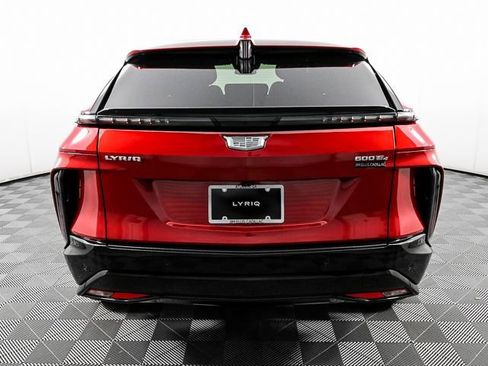 New 2025 Cadillac Lyriq Sport image 23