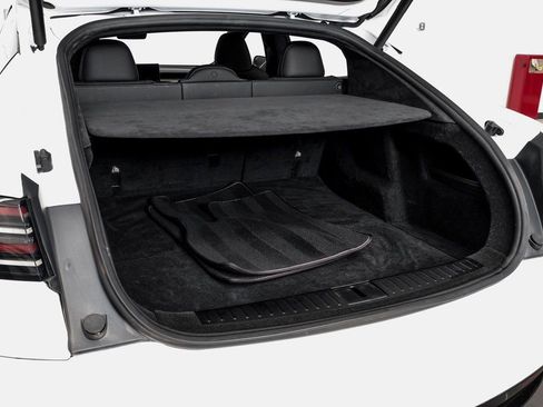 Used 2023 Tesla Model S image 59