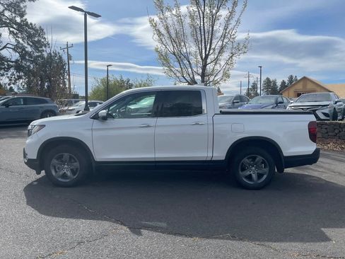 Used 2023 Honda Ridgeline RTL-E image 2