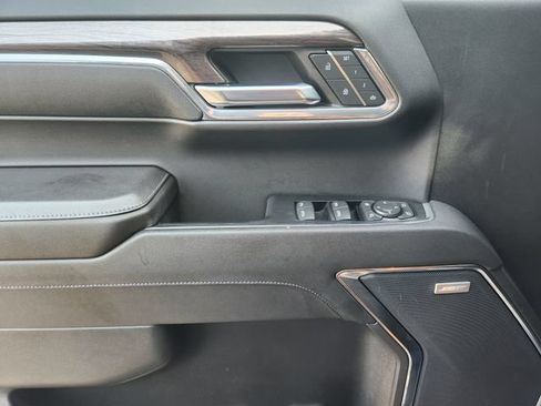 Used 2024 Chevrolet Silverado 1500 LTZ w/ LTZ Convenience Package II AWD/4WD image 24