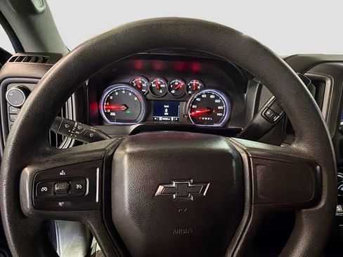 Used 2020 Chevrolet Silverado 1500 Custom Trail Boss w/ Custom Convenience Package image 11