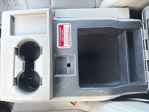 Used 2017 Ford F550 4x4 Regular Cab Super Duty image 27