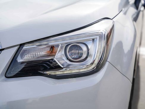 Used 2017 Subaru Forester 2.5i Limited image 5