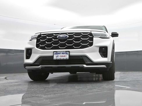 Used 2025 Ford Explorer Platinum w/ Ultimate Package image 71