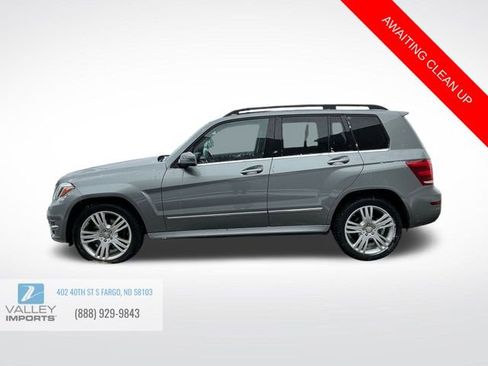 Used 2014 Mercedes-Benz GLK 350 4MATIC image 4