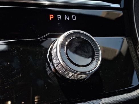 New 2026 Jeep Grand Cherokee L Laredo w/ MOPAR Finishing Package image 11