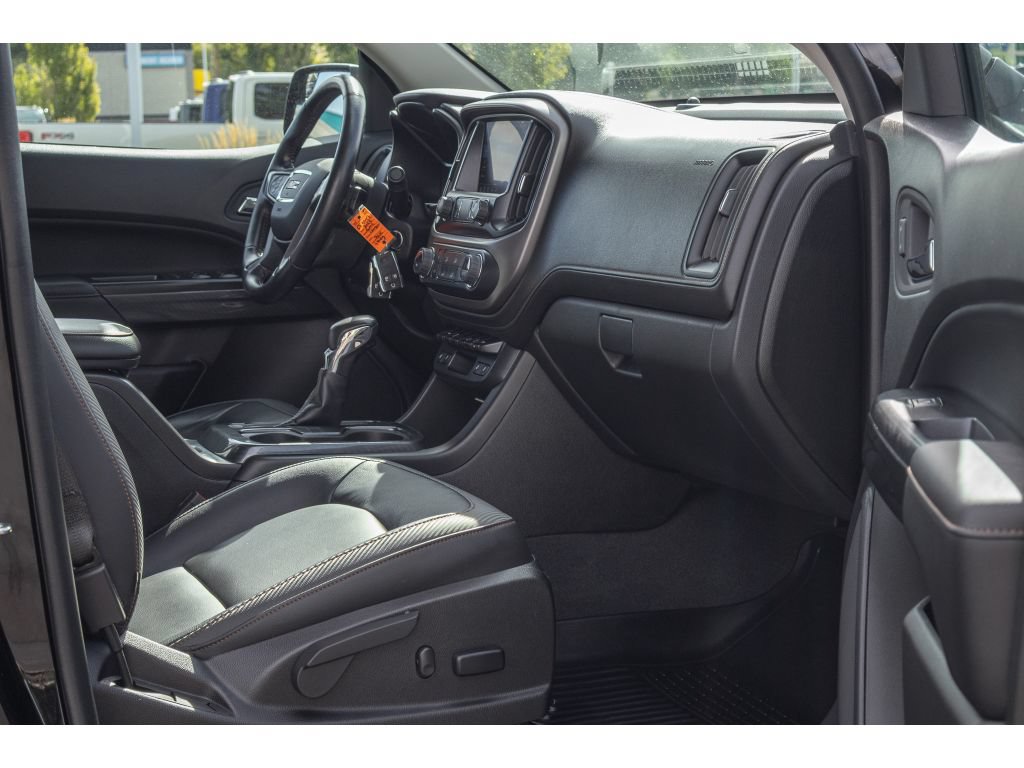 Used 2022 GMC Canyon AT4 w/ Trailering Package AWD/4WD image 10