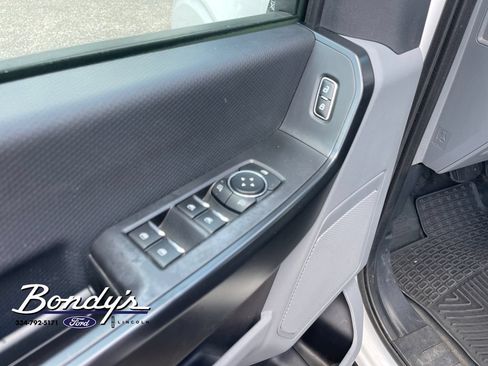 Used 2022 Ford F150 XL w/ Equipment Group 101A High AWD/4WD image 8