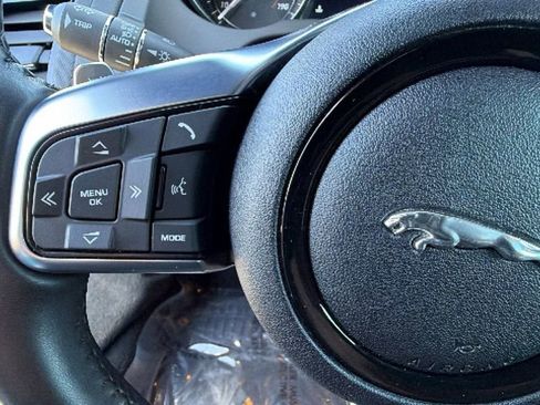Used 2019 Jaguar F-TYPE Convertible AWD image 19