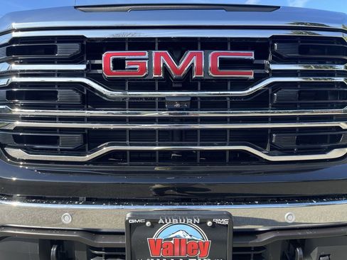 New 2026 GMC Sierra 1500 SLT w/ SLT Premium Plus Package AWD/4WD image 32