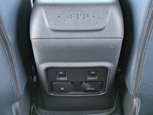 Certified 2023 Ford Bronco Outer Banks AWD/4WD image 17