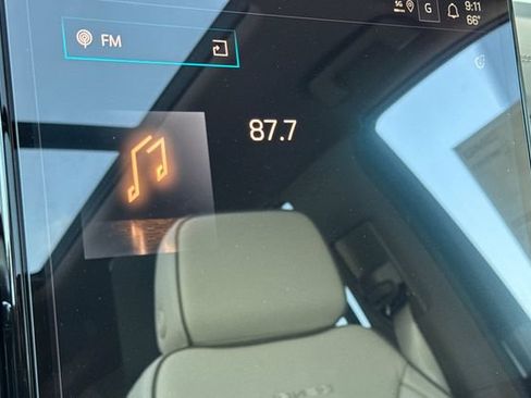 New 2026 GMC Yukon XL Denali w/ Advanced Technology Package AWD/4WD image 24