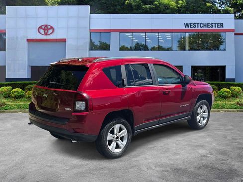 Used 2014 Jeep Compass Latitude AWD/4WD image 6