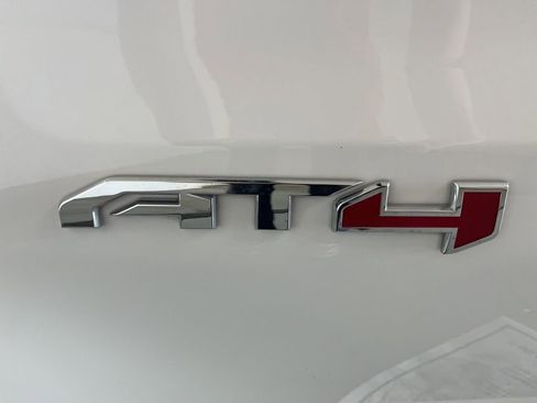 Used 2025 GMC Sierra 1500 AT4 AWD/4WD image 38