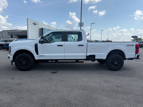 Used 2024 Ford F250 XL w/ STX Appearance Package AWD/4WD image 8