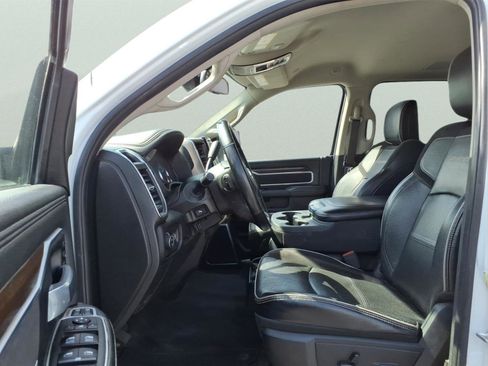 Used 2024 RAM 2500 Laramie AWD/4WD image 14