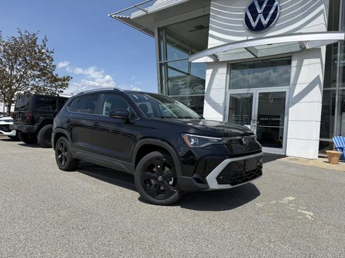 New 2026 Volkswagen Taos SEL AWD/4WD image 1